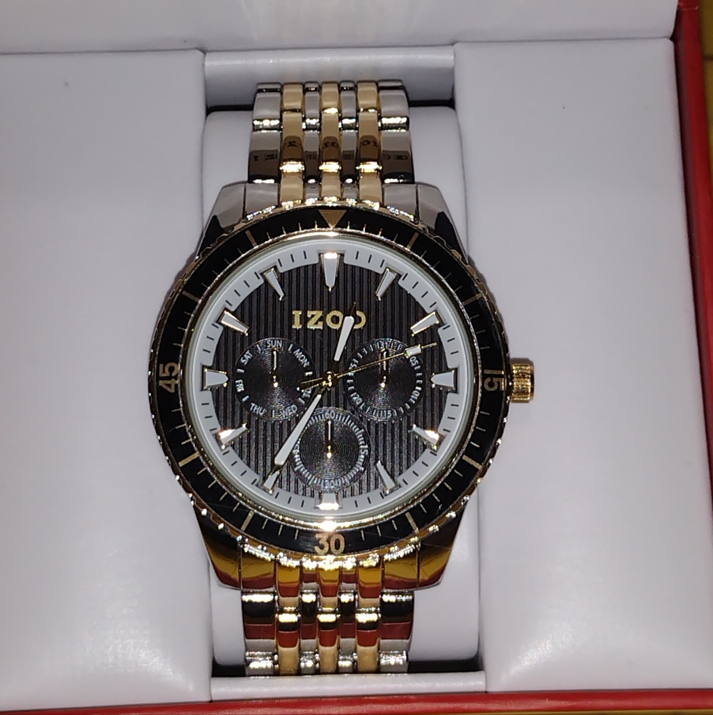 Izod Mens Stainless Steel Watch Izod Mens Watch Chronograph Dial Silver Gold